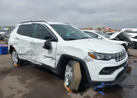 2022 Jeep Compass Latitude 4X4 from USA, damaged, VIN 3C4NJDBB6NT115950